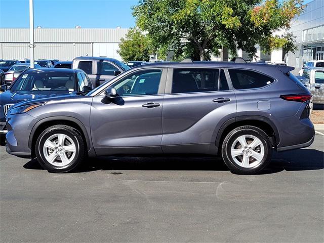 used 2023 Toyota Highlander car, priced at $34,500