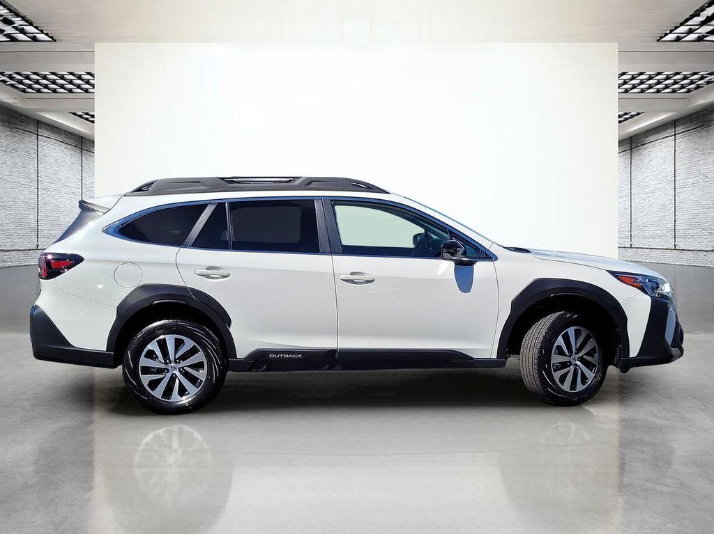 used 2025 Subaru Outback car, priced at $31,000