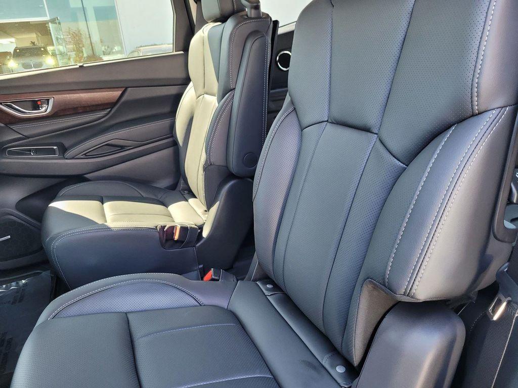 new 2025 Subaru Ascent car, priced at $50,196