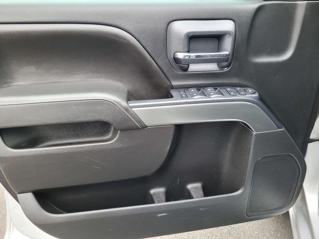 used 2015 Chevrolet Silverado 1500 car, priced at $16,000