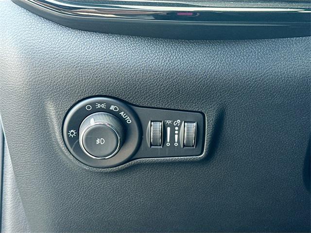new 2025 Jeep Compass car, priced at $30,863