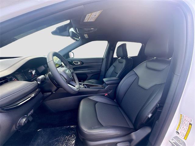 new 2025 Jeep Compass car, priced at $30,863