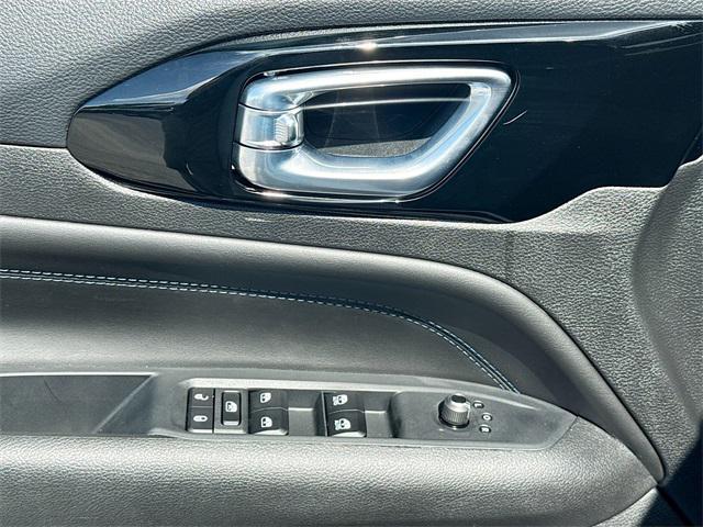 new 2025 Jeep Compass car, priced at $30,863
