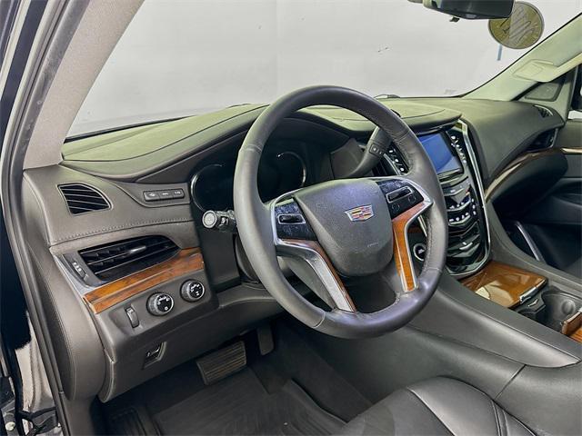 used 2017 Cadillac Escalade ESV car, priced at $25,838