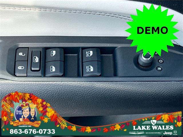 new 2026 Jeep Compass car, priced at $30,326