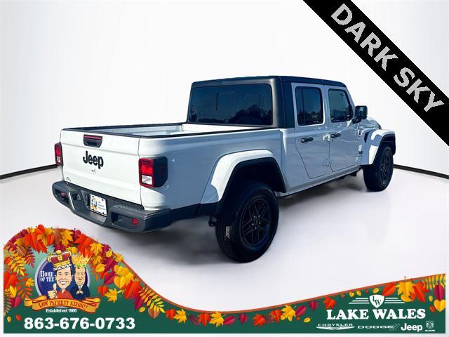 new 2025 Jeep Gladiator car, priced at $40,488