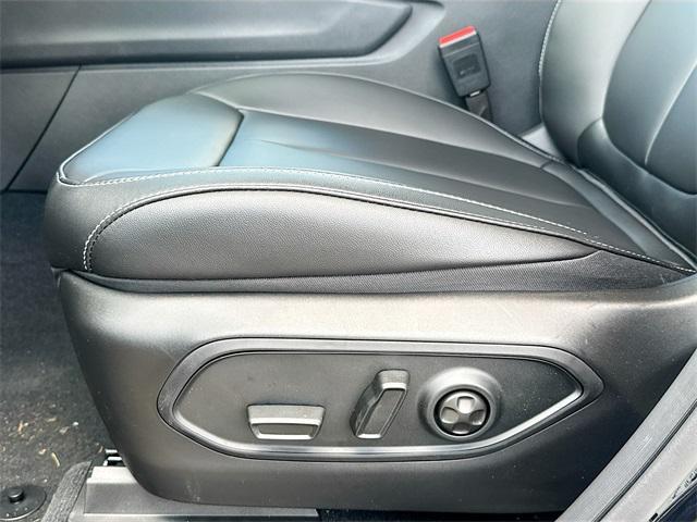new 2025 Jeep Grand Cherokee car, priced at $44,286