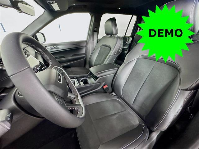new 2025 Jeep Grand Cherokee L car, priced at $40,525