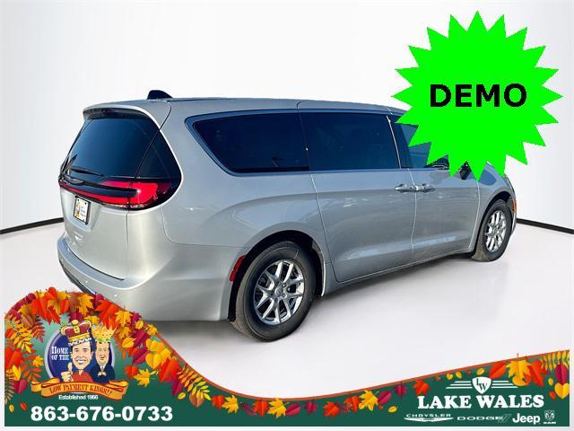 new 2026 Chrysler Pacifica car, priced at $46,462