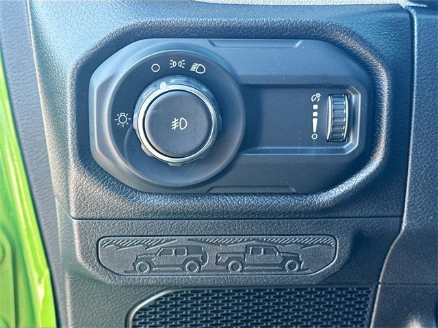new 2025 Jeep Wrangler car, priced at $39,675