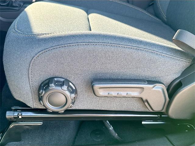 new 2025 Jeep Wrangler car, priced at $39,675