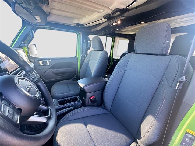 new 2025 Jeep Wrangler car, priced at $39,675