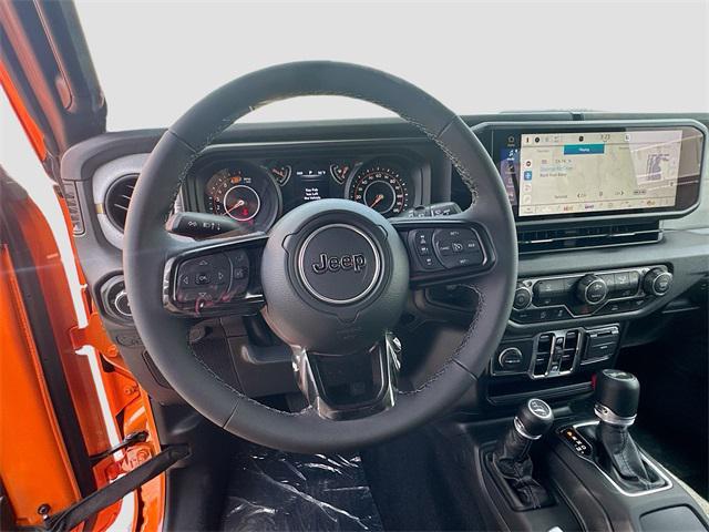 new 2025 Jeep Wrangler car, priced at $45,679