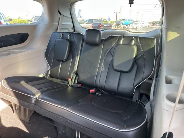 used 2022 Chrysler Pacifica Hybrid car, priced at $24,553
