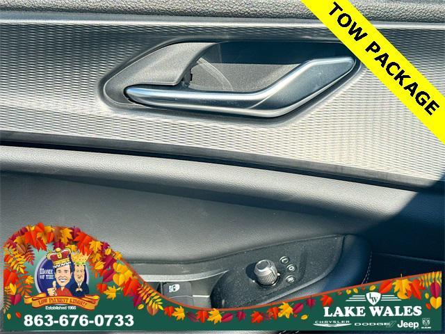 new 2025 Jeep Grand Cherokee L car, priced at $43,500