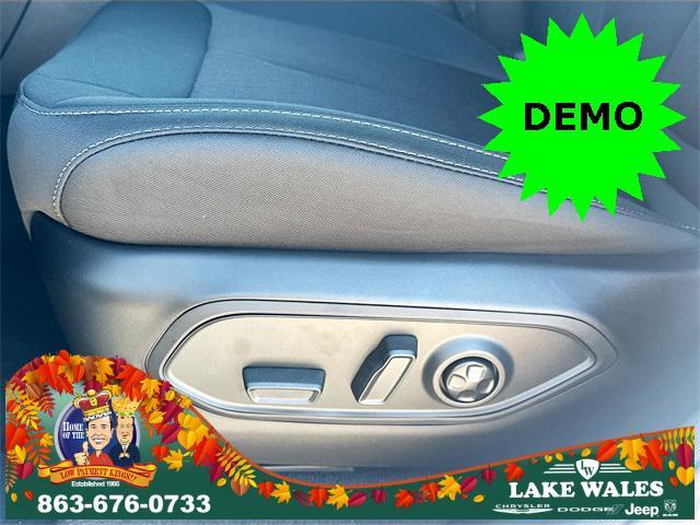 new 2025 Jeep Grand Cherokee L car, priced at $33,000