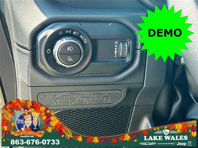 new 2025 Jeep Gladiator car, priced at $38,250