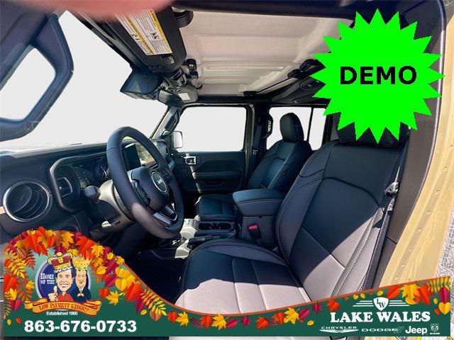 new 2025 Jeep Gladiator car, priced at $38,250