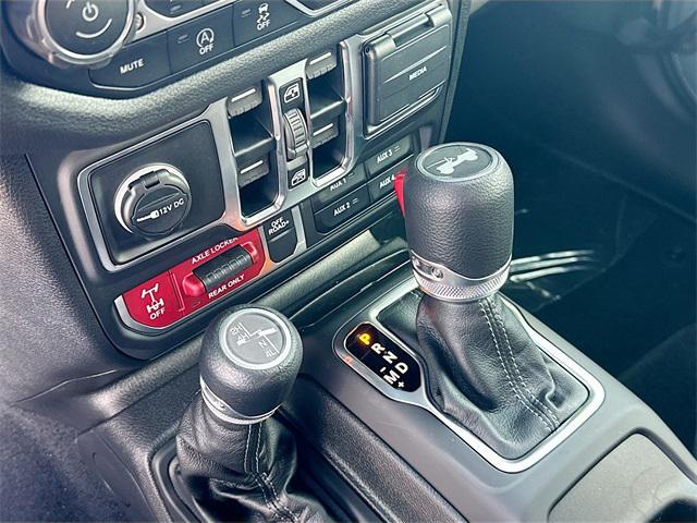 new 2025 Jeep Wrangler car, priced at $54,875