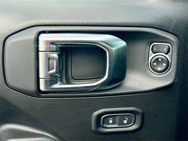 new 2025 Jeep Wrangler car, priced at $54,875