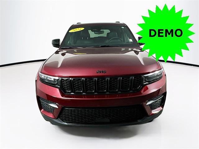 used 2024 Jeep Grand Cherokee car, priced at $37,088