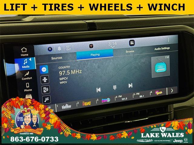 new 2026 Jeep Wrangler car, priced at $43,975