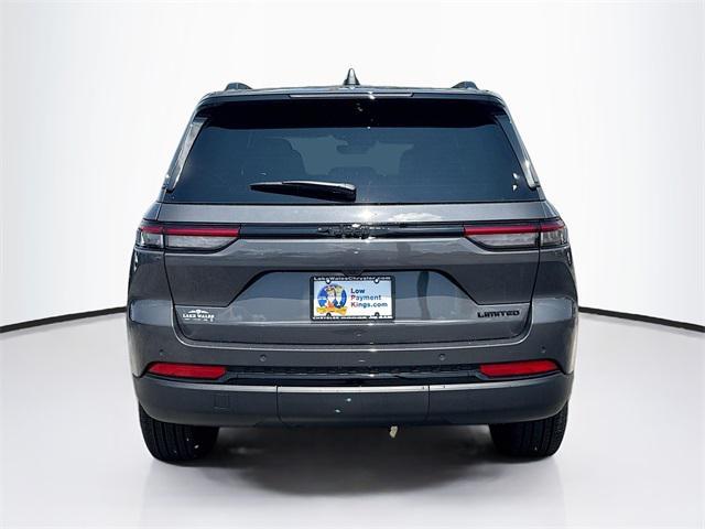 new 2025 Jeep Grand Cherokee car, priced at $41,573