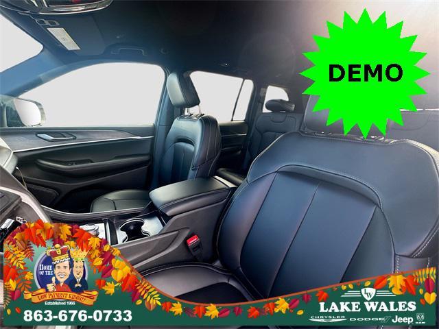 new 2025 Jeep Grand Cherokee car, priced at $46,739