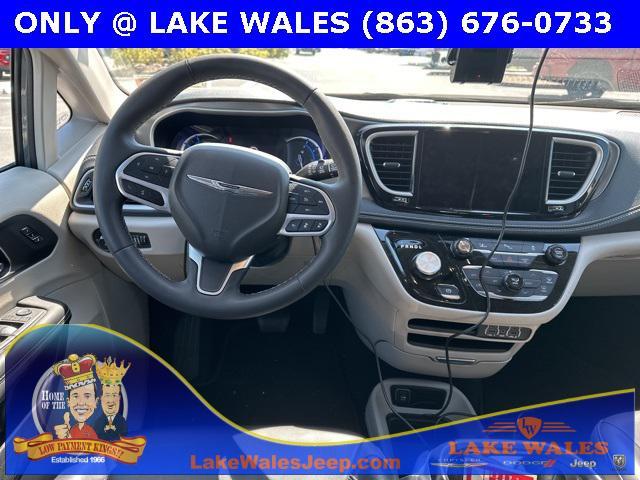 used 2023 Chrysler Pacifica Hybrid car, priced at $18,999