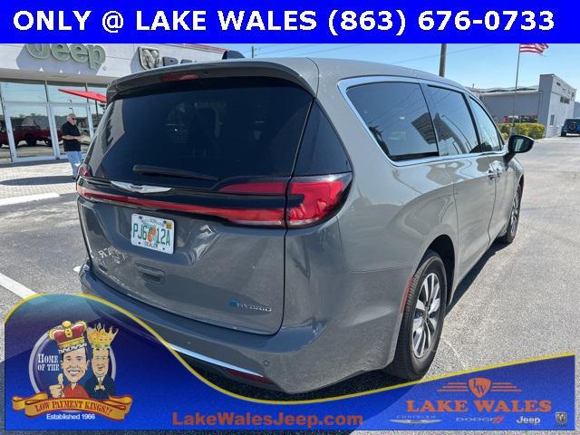 used 2023 Chrysler Pacifica Hybrid car, priced at $18,999