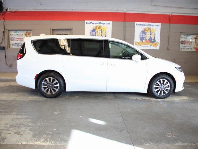 used 2022 Chrysler Pacifica Hybrid car, priced at $27,888