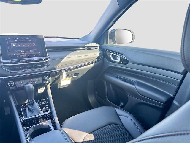 new 2025 Jeep Compass car, priced at $28,558