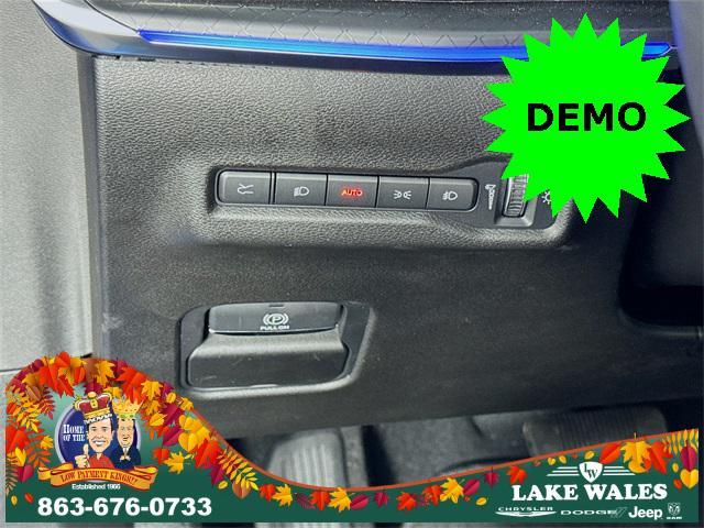 new 2025 Jeep Wagoneer S car, priced at $45,302