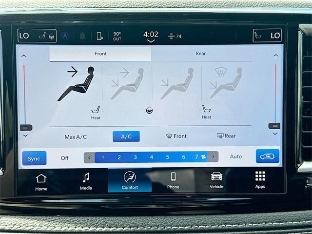 new 2025 Chrysler Pacifica Hybrid car, priced at $39,999