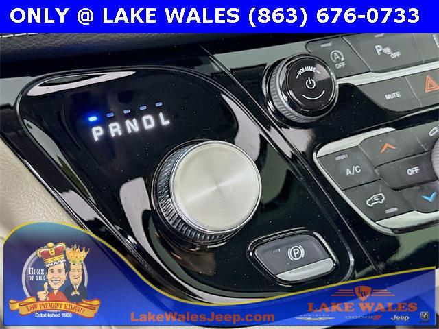 used 2023 Chrysler Pacifica car, priced at $27,560