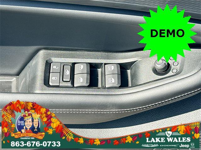 new 2025 Jeep Grand Cherokee car, priced at $39,150