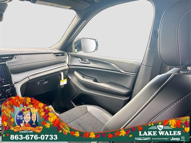 new 2025 Jeep Grand Cherokee L car, priced at $41,500