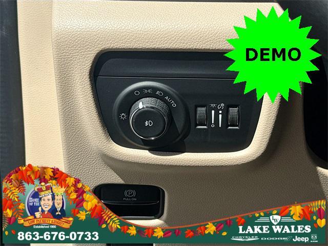 new 2025 Jeep Grand Cherokee car, priced at $43,050