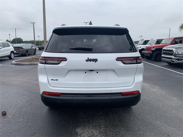 new 2024 Jeep Grand Cherokee car, priced at $40,750