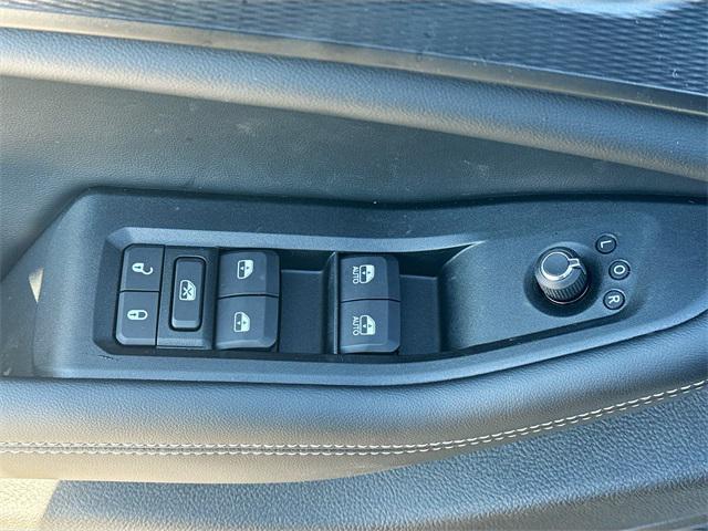 new 2025 Jeep Grand Cherokee car, priced at $35,660