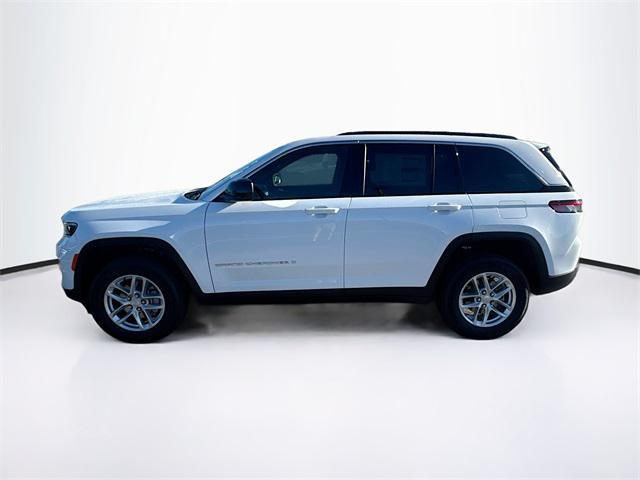 new 2025 Jeep Grand Cherokee car, priced at $35,660