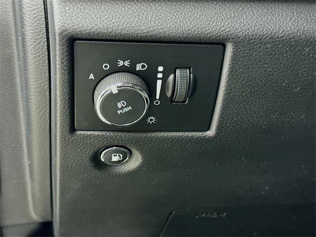 used 2020 Jeep Grand Cherokee car, priced at $25,666