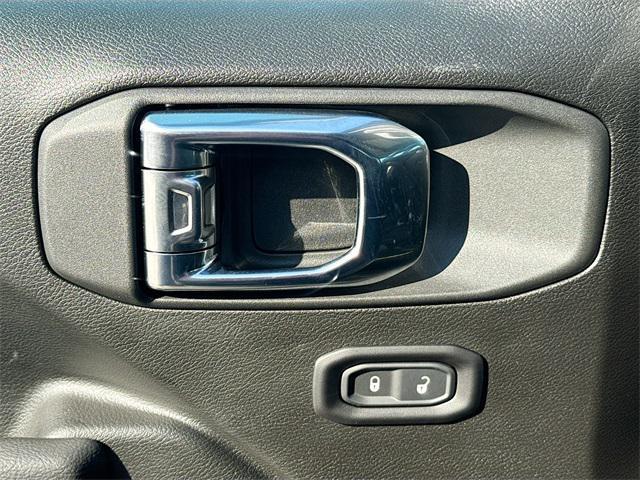 new 2026 Jeep Wrangler car, priced at $46,800