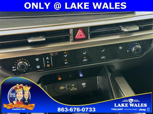 used 2024 Kia Sorento car, priced at $25,300