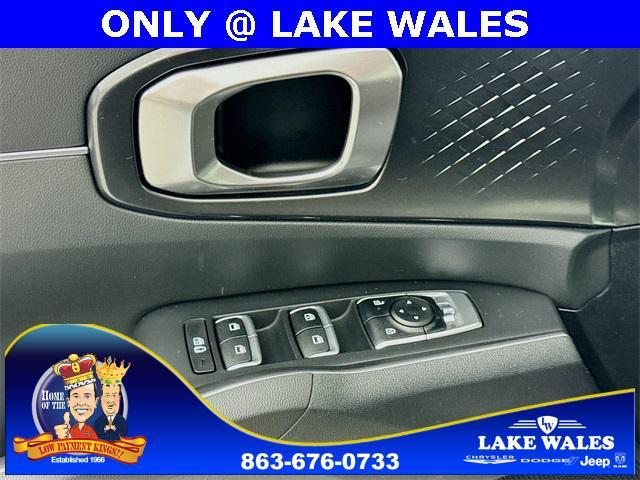 used 2024 Kia Sorento car, priced at $25,300