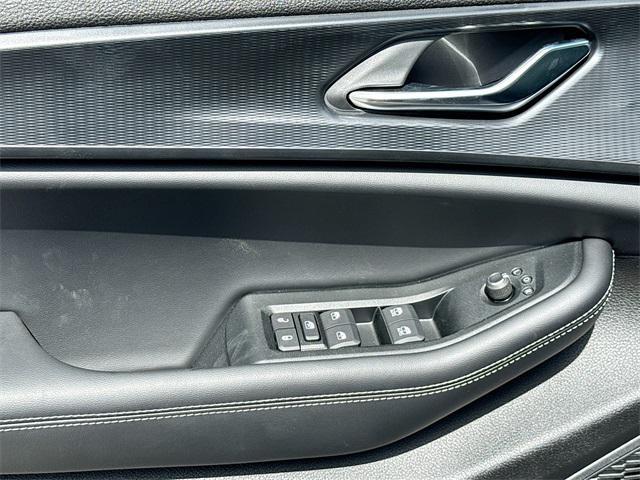 new 2025 Jeep Grand Cherokee L car, priced at $43,594