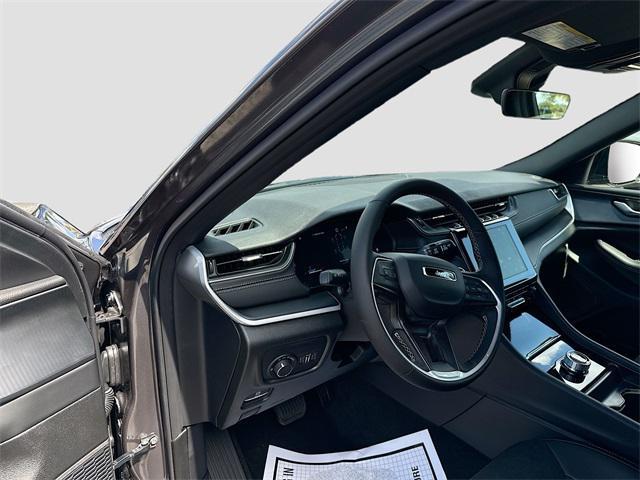new 2025 Jeep Grand Cherokee L car, priced at $43,594