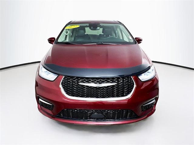 used 2022 Chrysler Pacifica Hybrid car, priced at $19,742