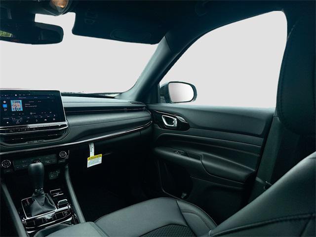 new 2025 Jeep Compass car, priced at $33,733