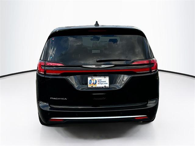 new 2025 Chrysler Pacifica car, priced at $41,145